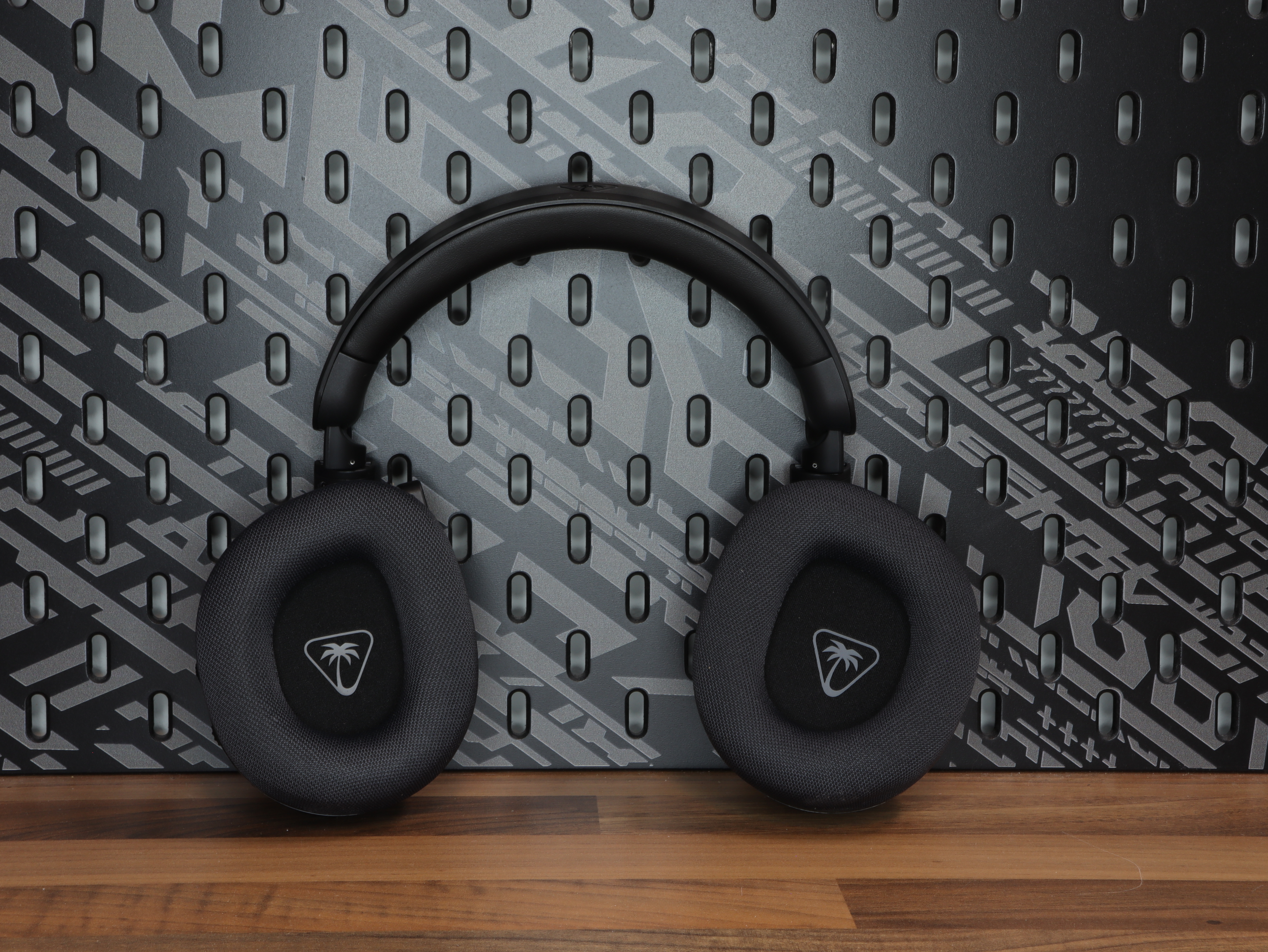 Multiplatform Stealth 600 headset (gen 3) Turtle Beach Memory Foam Nanoclear gaming sound signature.JPG